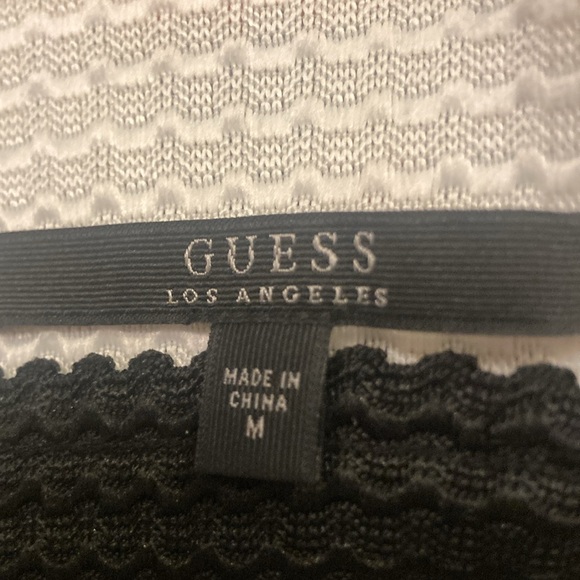 Guess interchangeable skirt - Picture 4 of 5